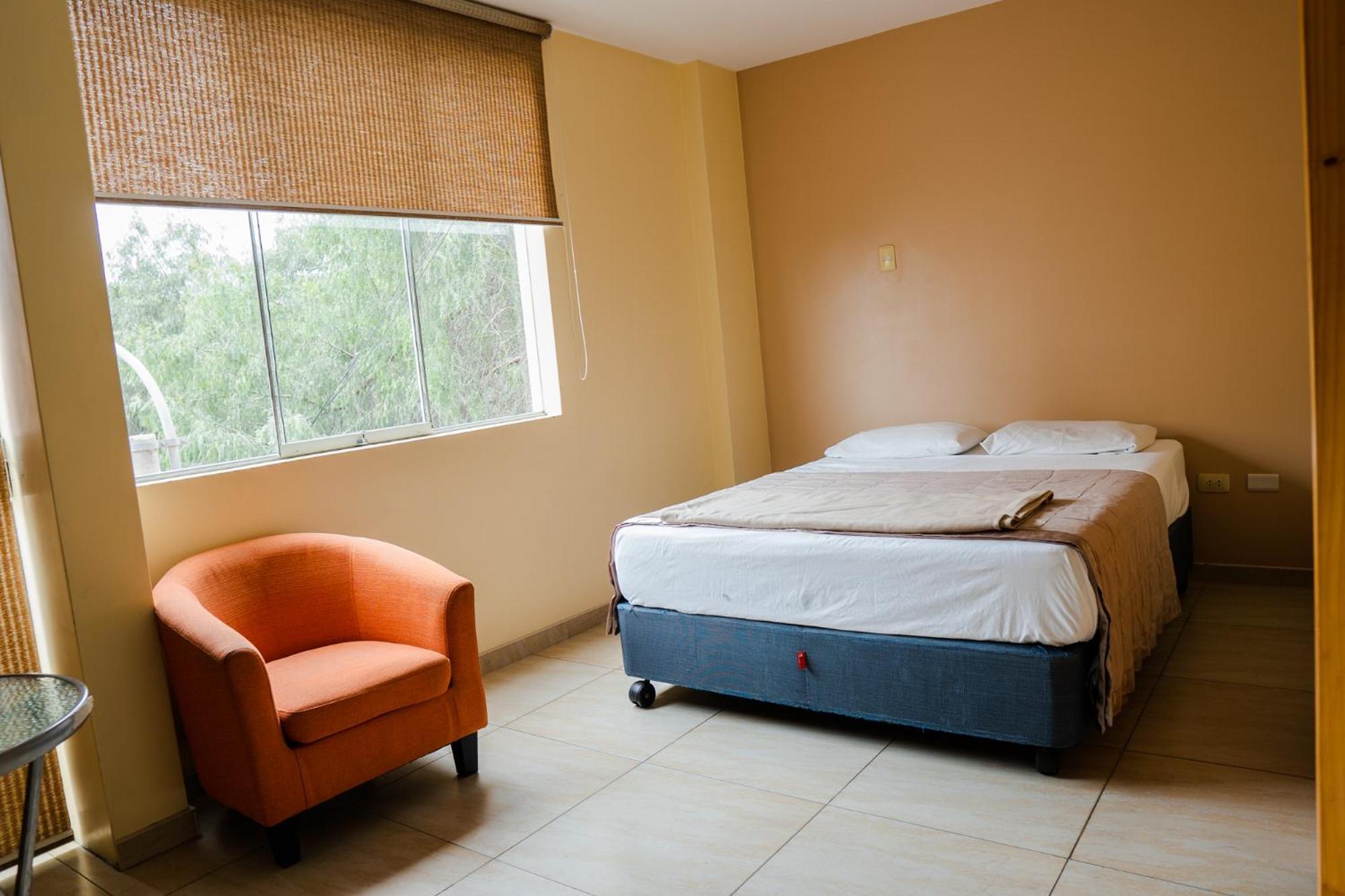 Trugarden Hotel Trujillo Eksteriør bilde